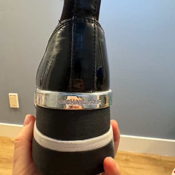 Michael kors platform shoes - Picture 3 of 3